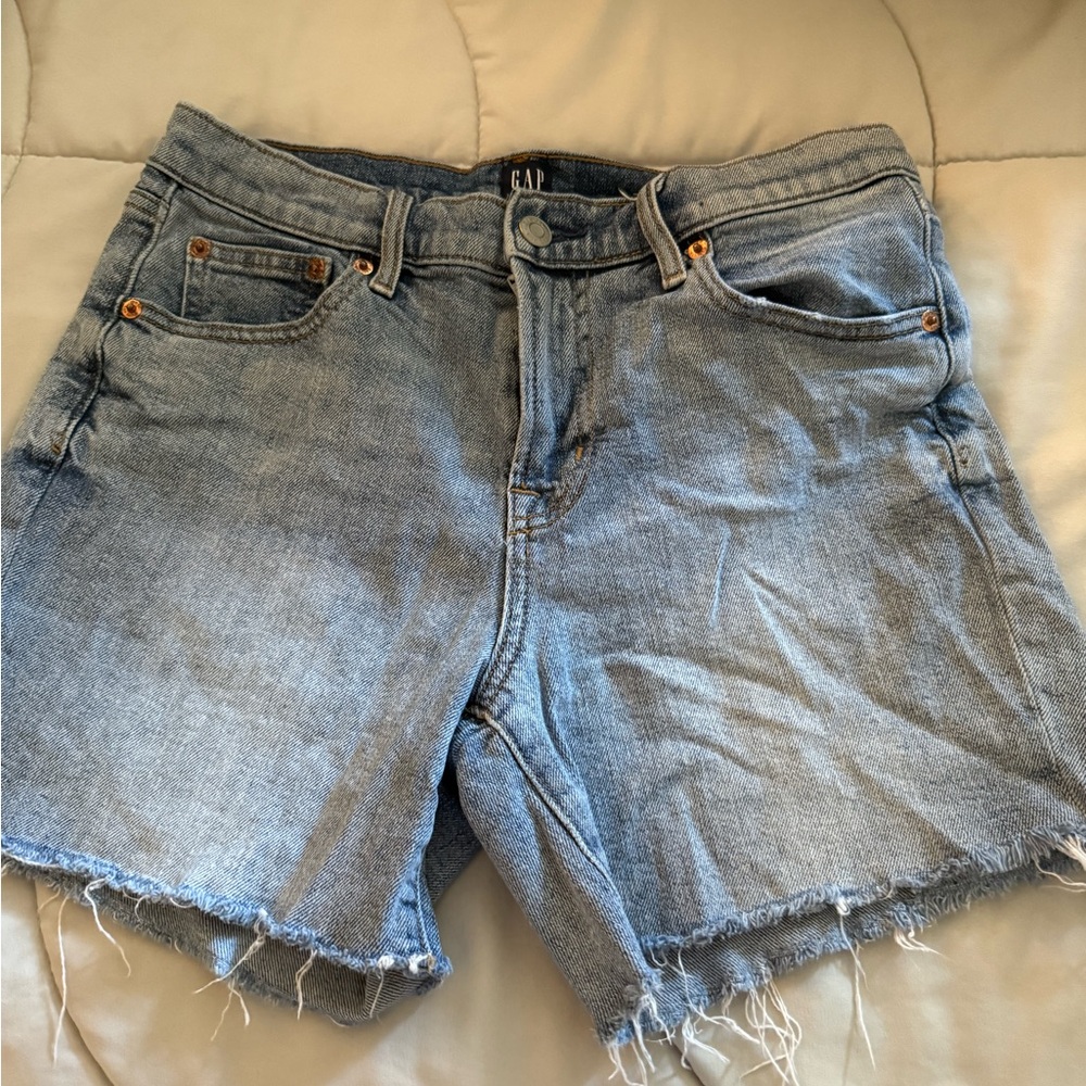 GAP Women's Light Blue Frayed Denim Shorts